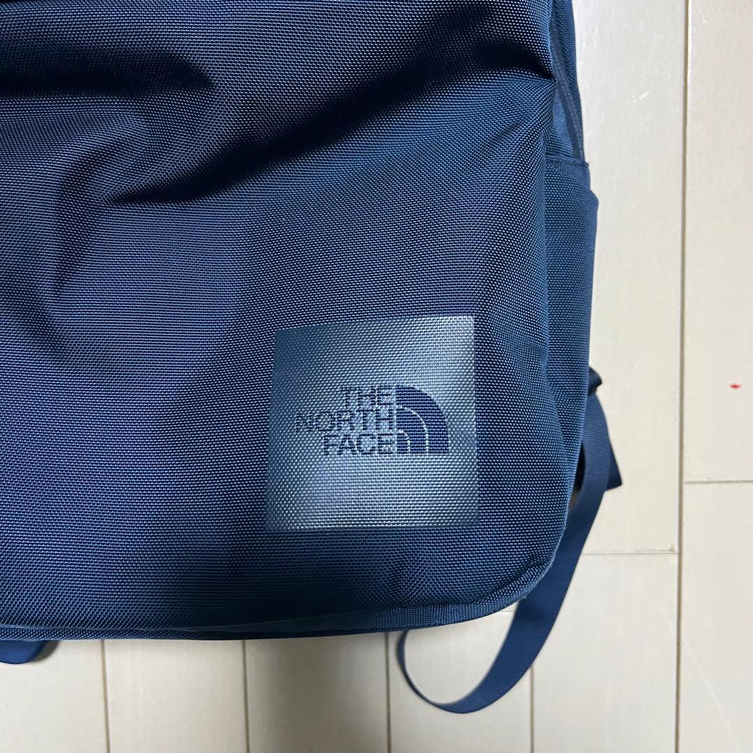 THE NORTH FACE ネイビー バックパック