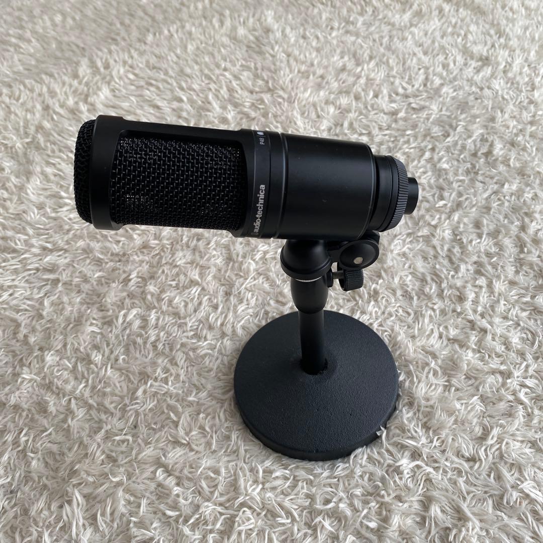 audio technica AT2020 コンデンサーマイク　スタンド付き！