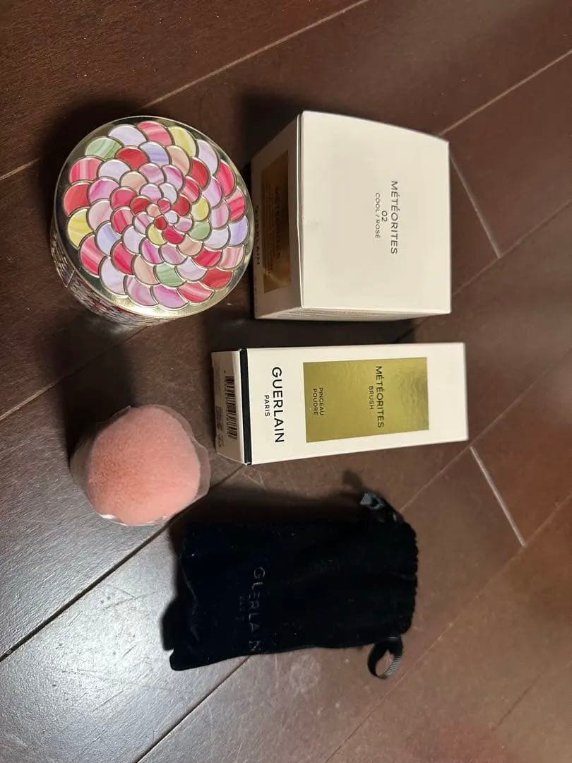 [新品]GUERLAIN ゲランメテオリットビーユパウダー 02 専用ブラシ付き