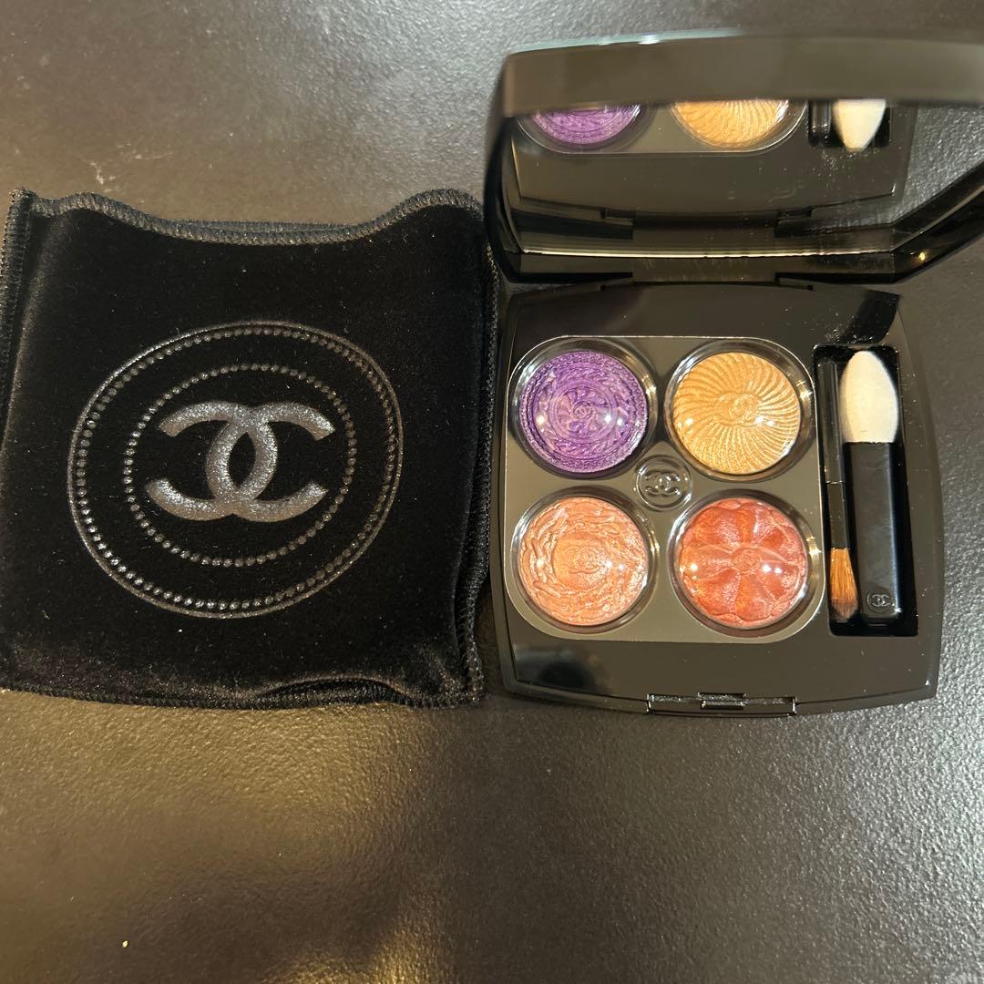 【新品未使用】CHANEL レキャトルオンブルブトン239