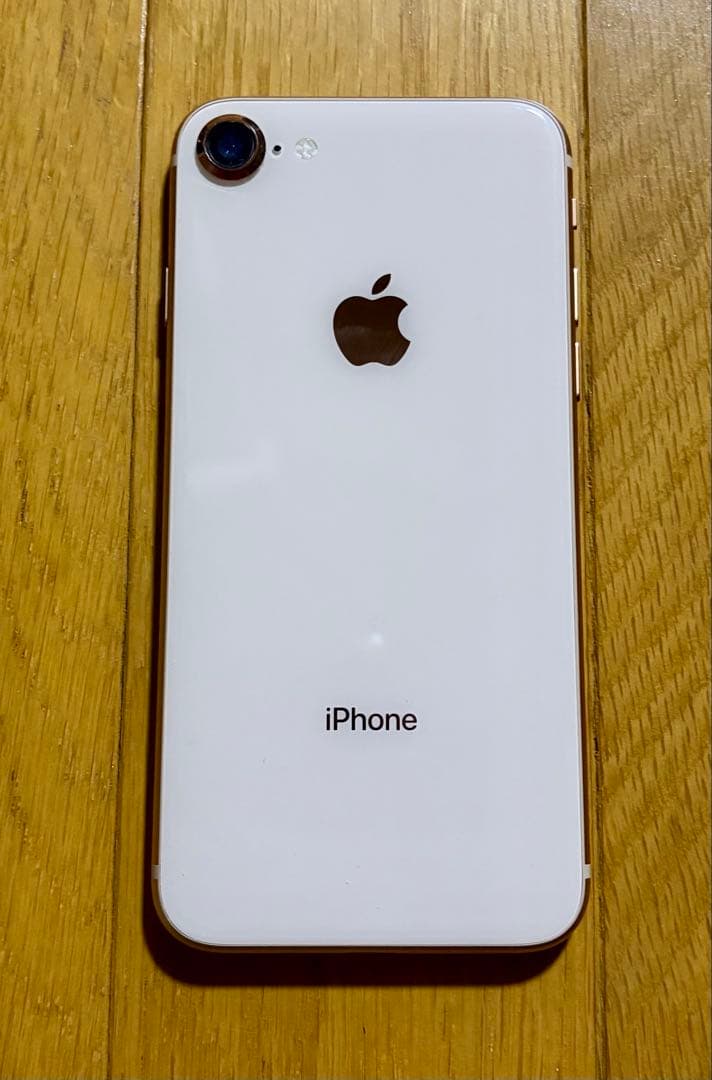 Apple iPhone 8 本体 バッテリー容量85%