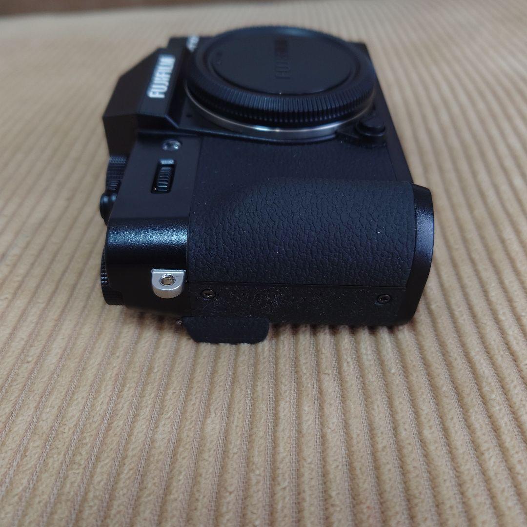 Fujifilm X-T10 ミラーレス一眼 本体とTTArtisanレンズ