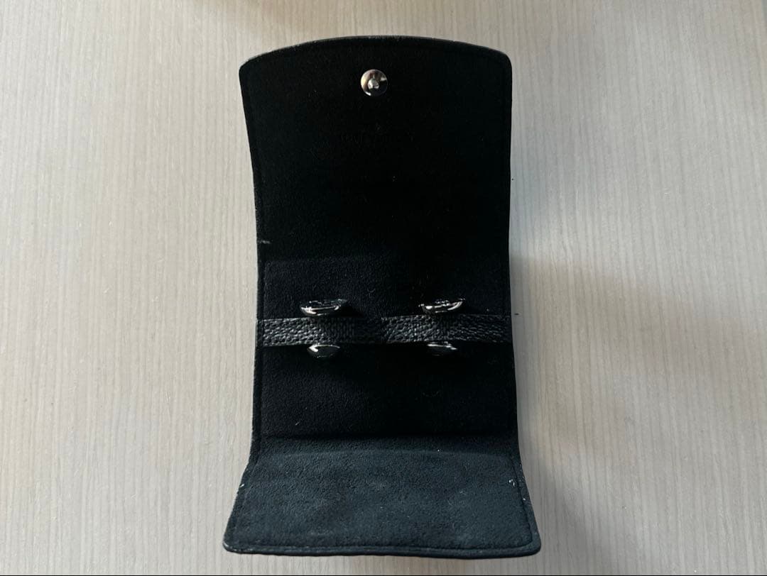 新品未使用 ルイヴィトン LV LOUIS VUITTON カフス ボタン