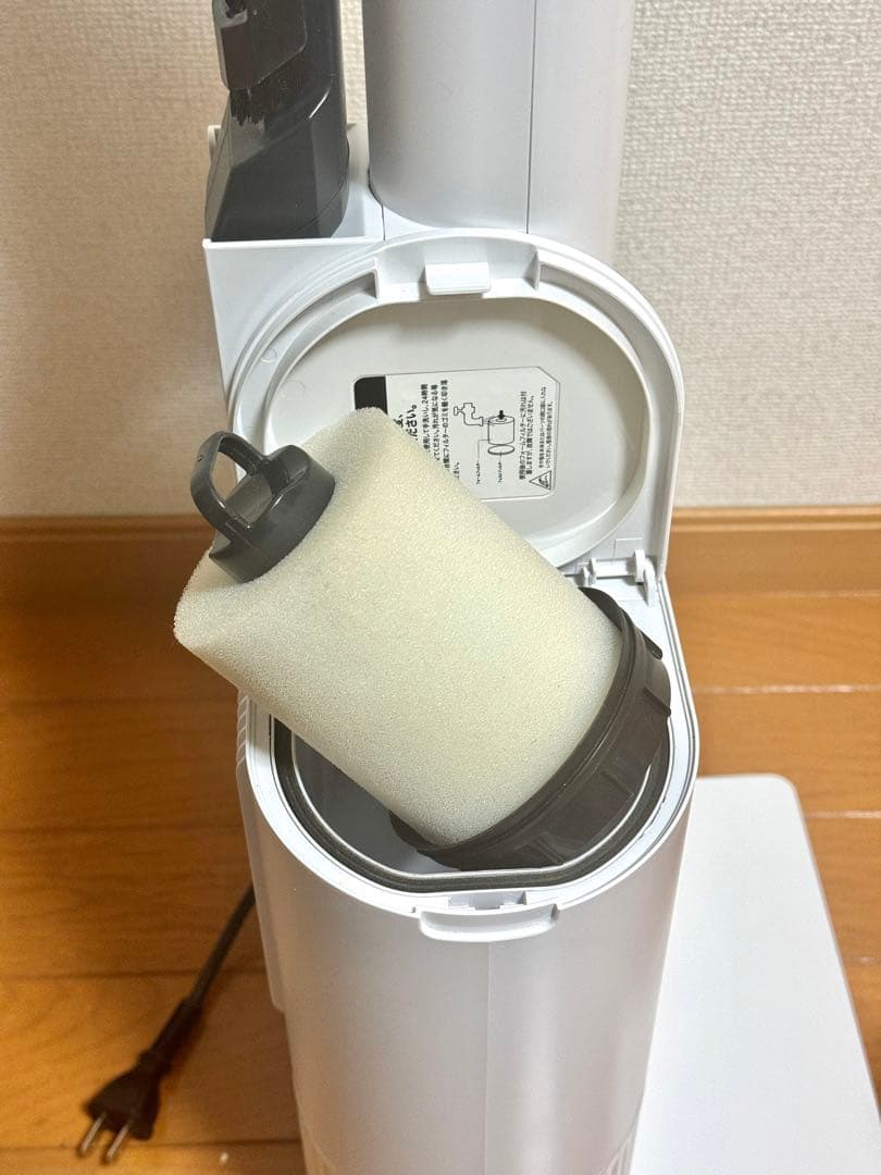 shark ハンディークリーナー CS150JAE 極美品