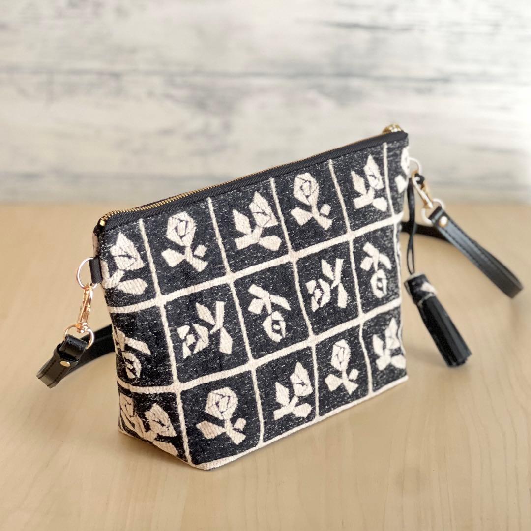 ミナペルホネン Lulu beigeショルダーバッグMB509-094