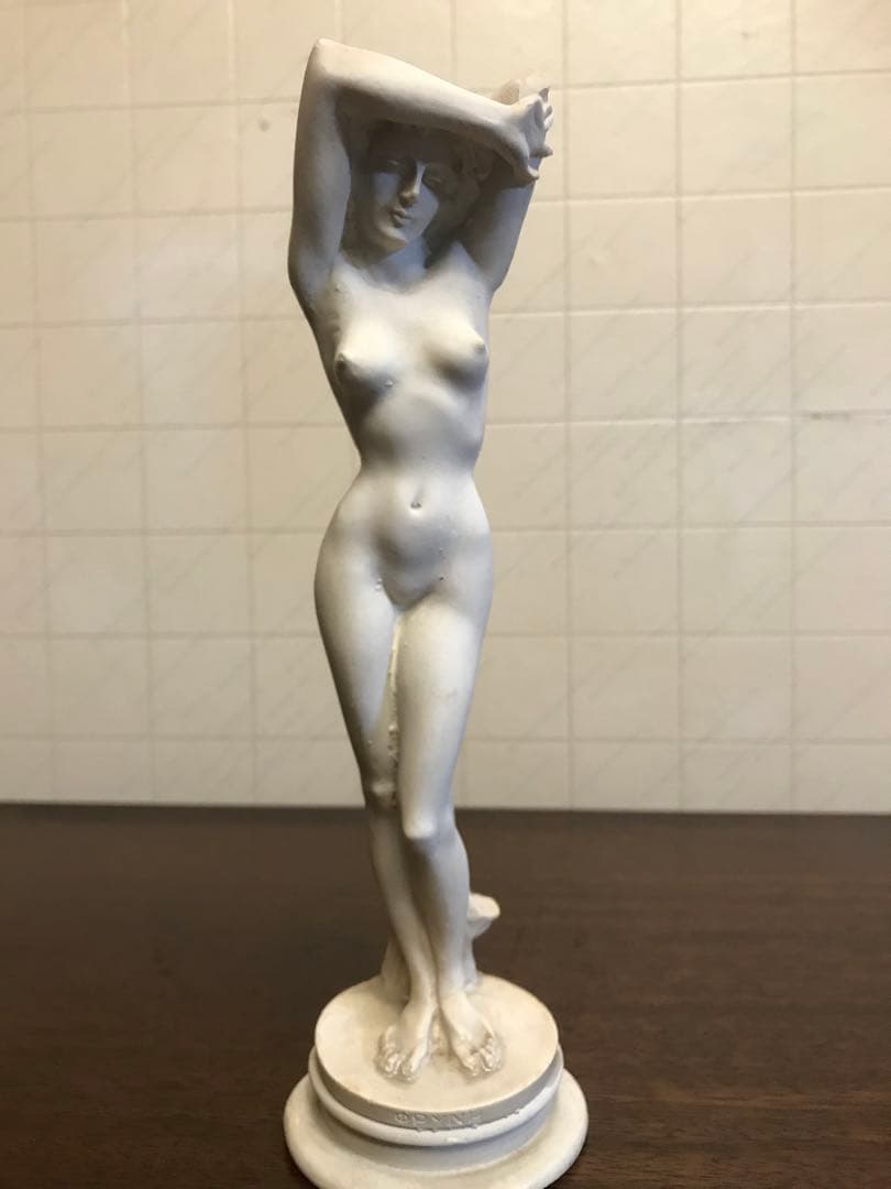 ギリシア製【裸婦像】石膏　Made in Greece