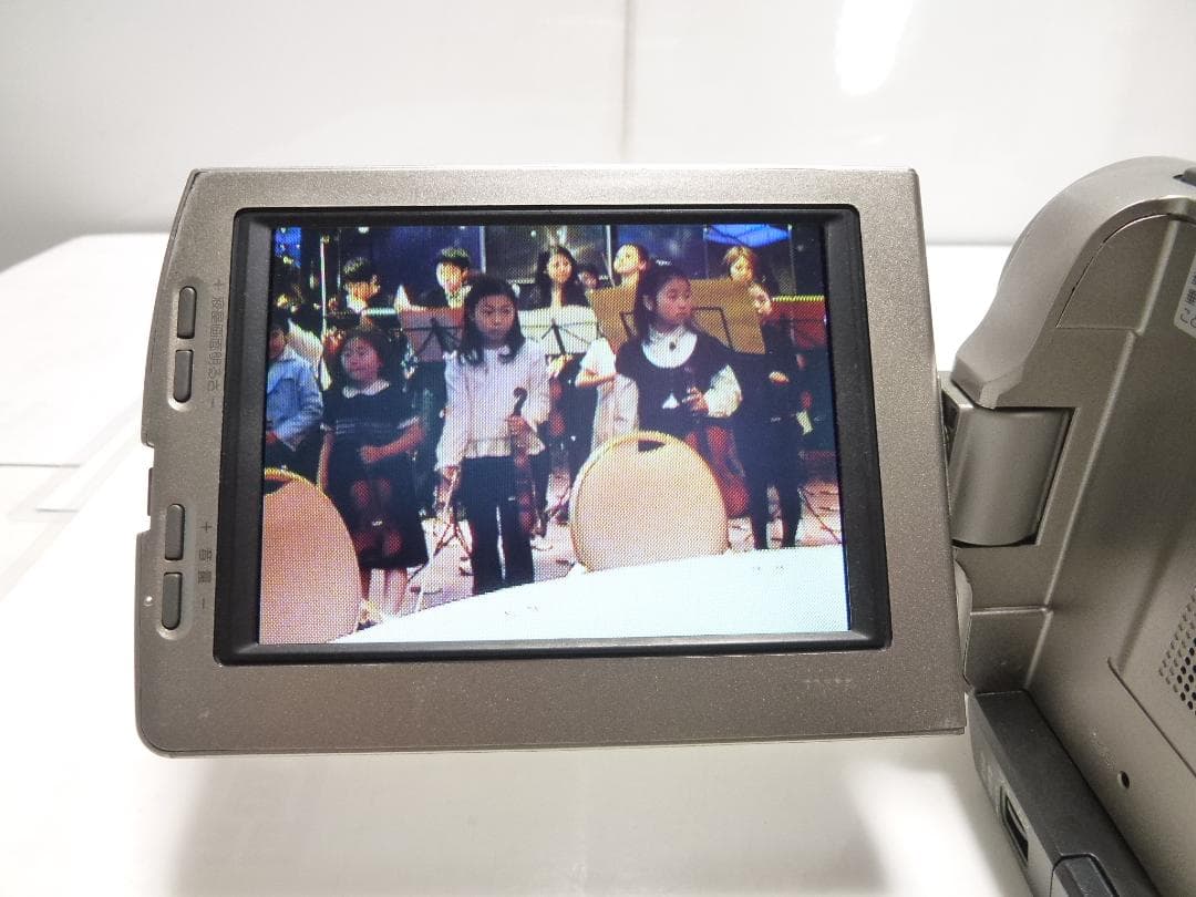 動作品 Mini DV　ソニーデジタルビデオカメラ　SONY DCR-TRV7