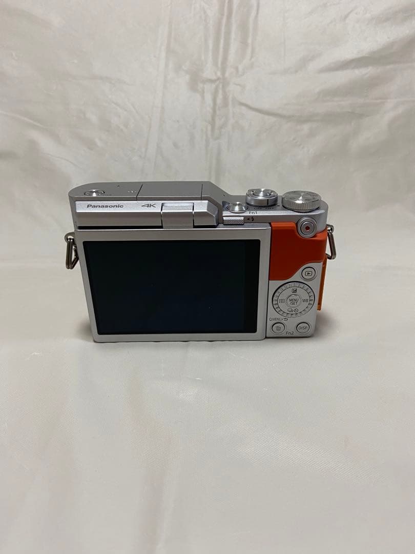 デジタルカメラ Panasonic DC-GF10W