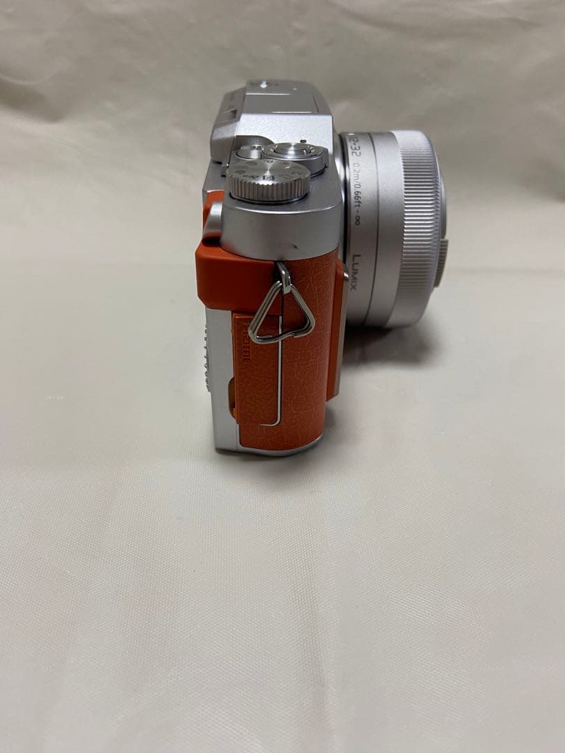 デジタルカメラ Panasonic DC-GF10W