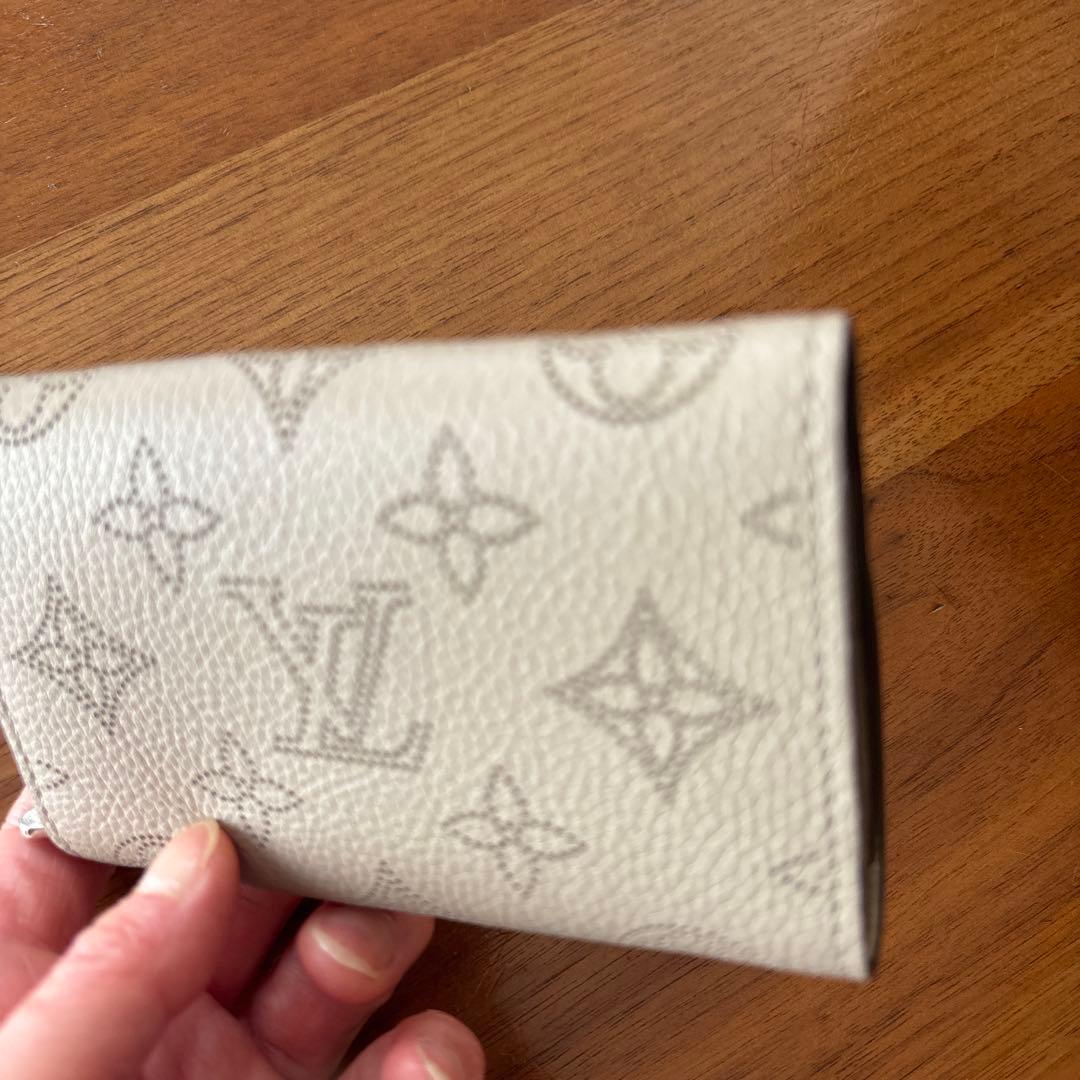 ルイ　ヴィトン　ポルネトモネ　アナエ　マヒナ　ケース　ガレ　新品未使用