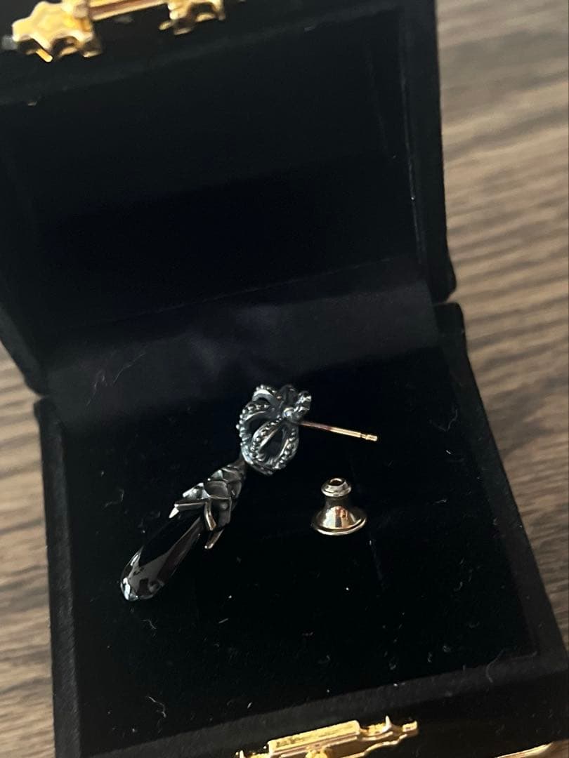 Justin Davis ドロップシルバーピアス(片耳用)