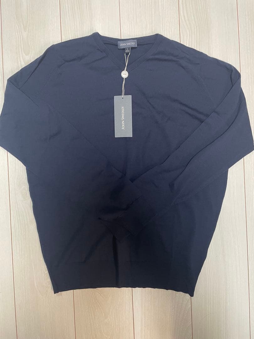 新品　JOHN SMEDLEY Vネックメリノウールセーター　ミッドナイト L