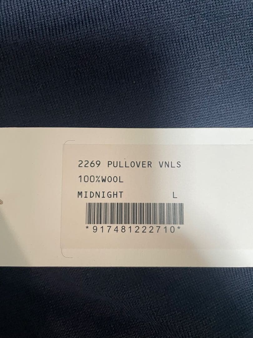 新品　JOHN SMEDLEY Vネックメリノウールセーター　ミッドナイト L