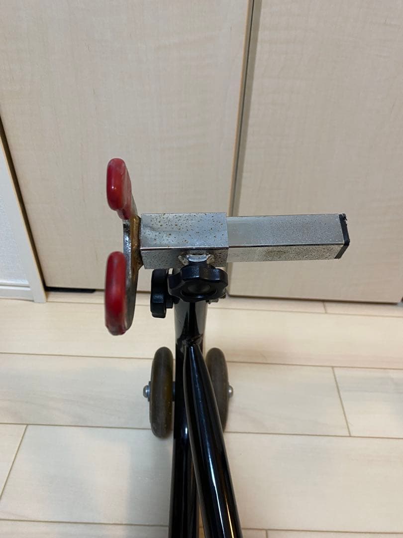 【ジェイトリップ J-TRIP ローラースタンド JT-1052BK V受け付】