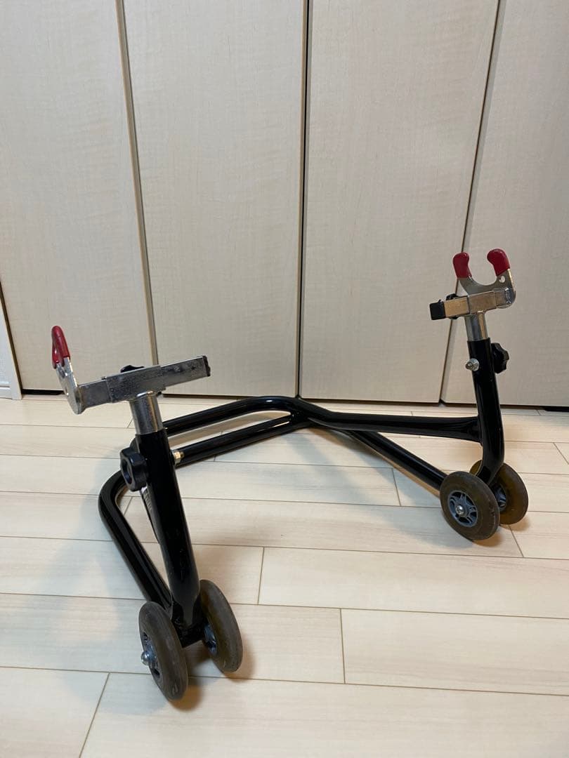 【ジェイトリップ J-TRIP ローラースタンド JT-1052BK V受け付】