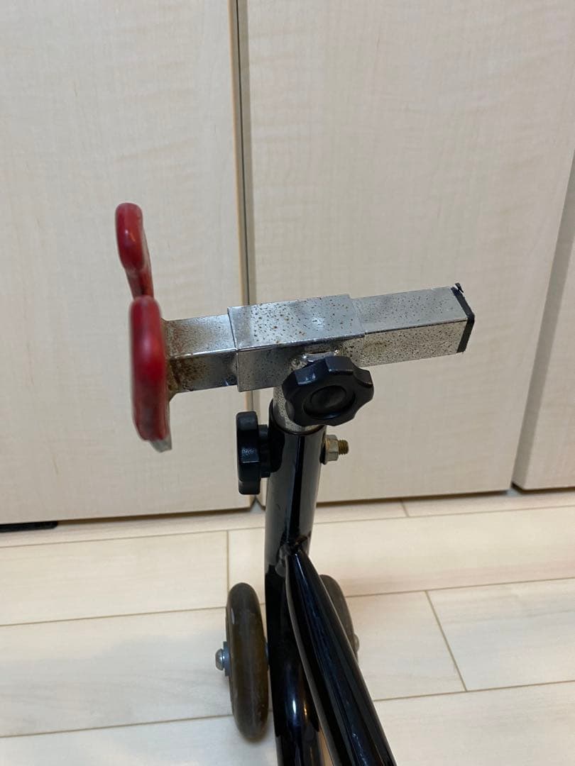 【ジェイトリップ J-TRIP ローラースタンド JT-1052BK V受け付】