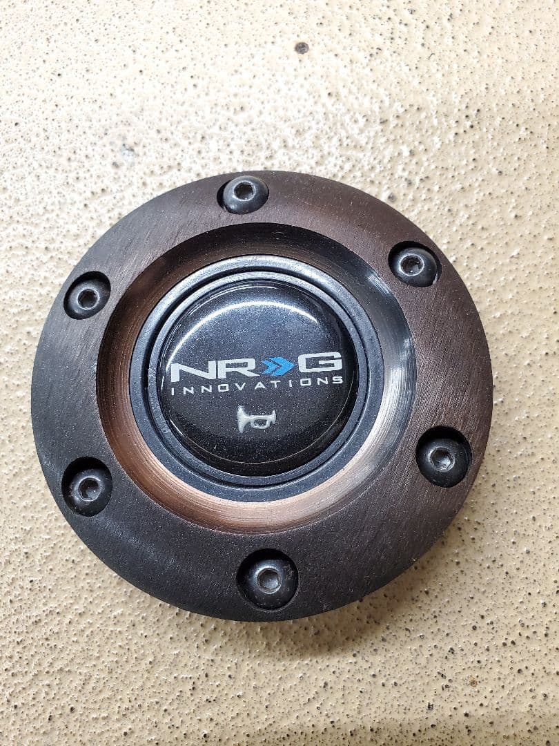 NRG ウッドステアリング 33パイ