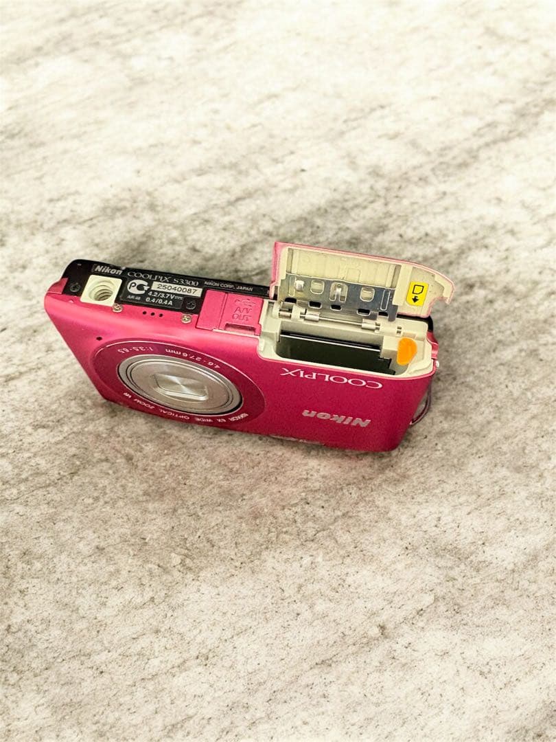 Nikon COOLPIX S3300 ピンク