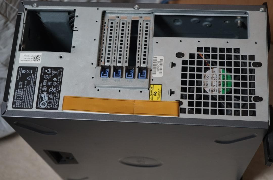 Dell PowerEdge T320 改造品(ケースのみ)