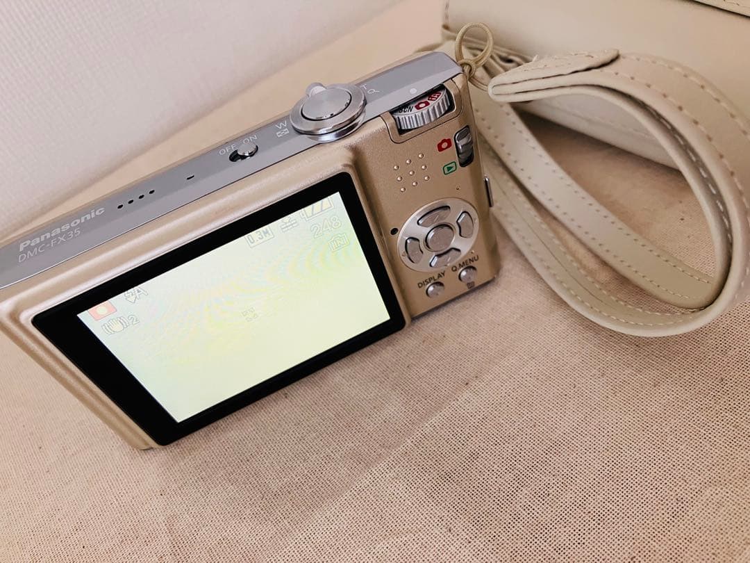Pansonic デジカメ LUMIX DMC-FX35 ゴールド