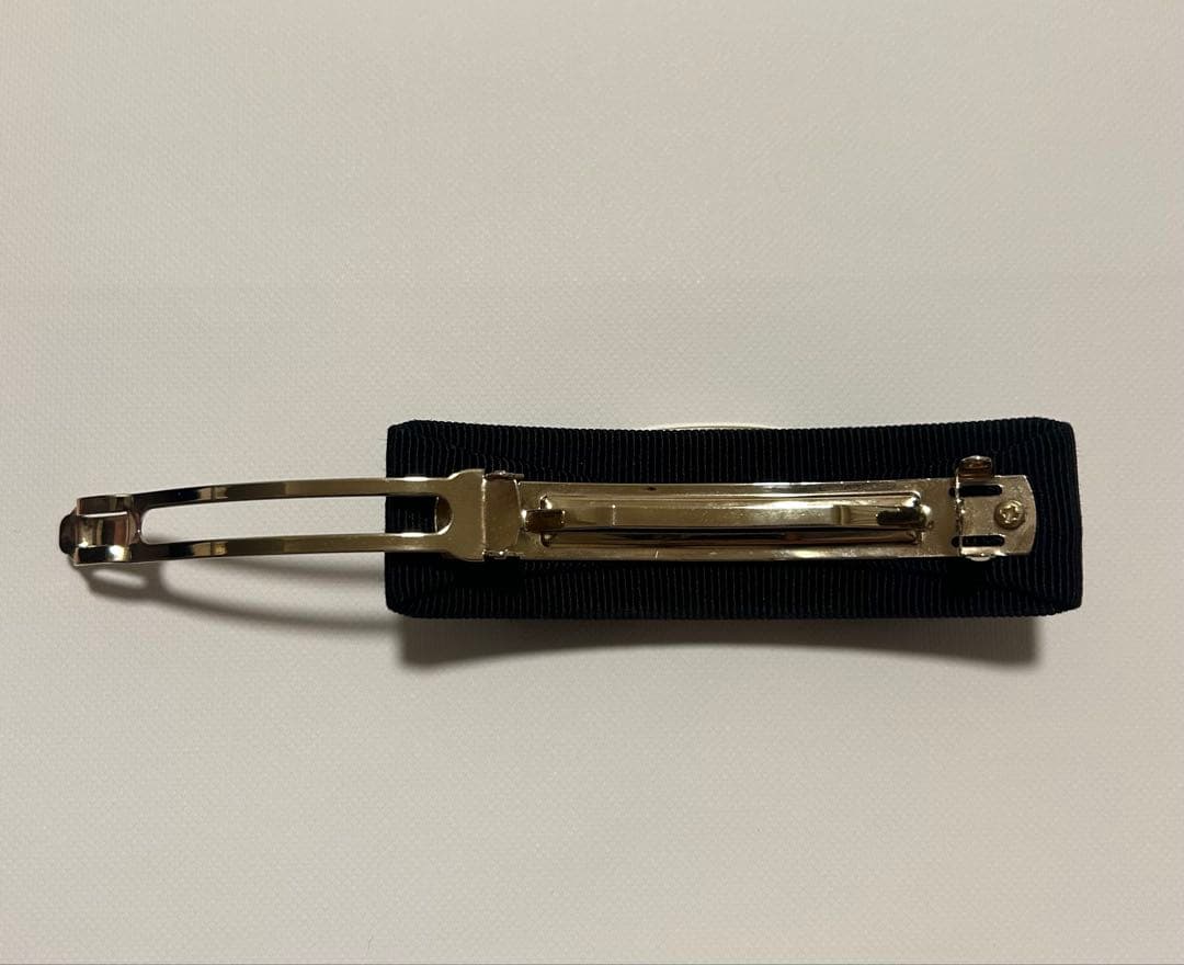 【美品】フェラガモ　バレッタ ゴールド金具