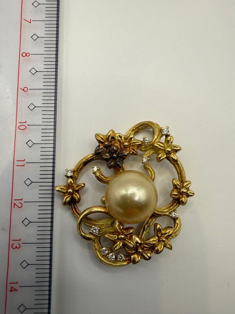 K18 パール ペンダントトップ 花/リースデザイン ダイヤ 一部変色あり