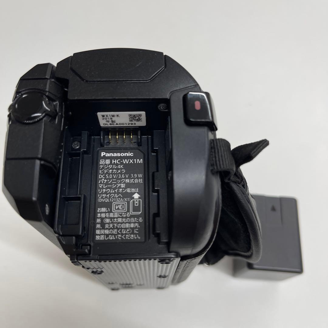 【値下げしました】パナソニック HC-WX1M デジタル4Kビデオカメラ+付属品