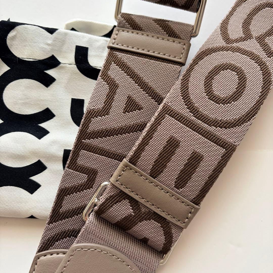 マークジェイコブス 新品 ザアウトライン ロゴ ストラップ