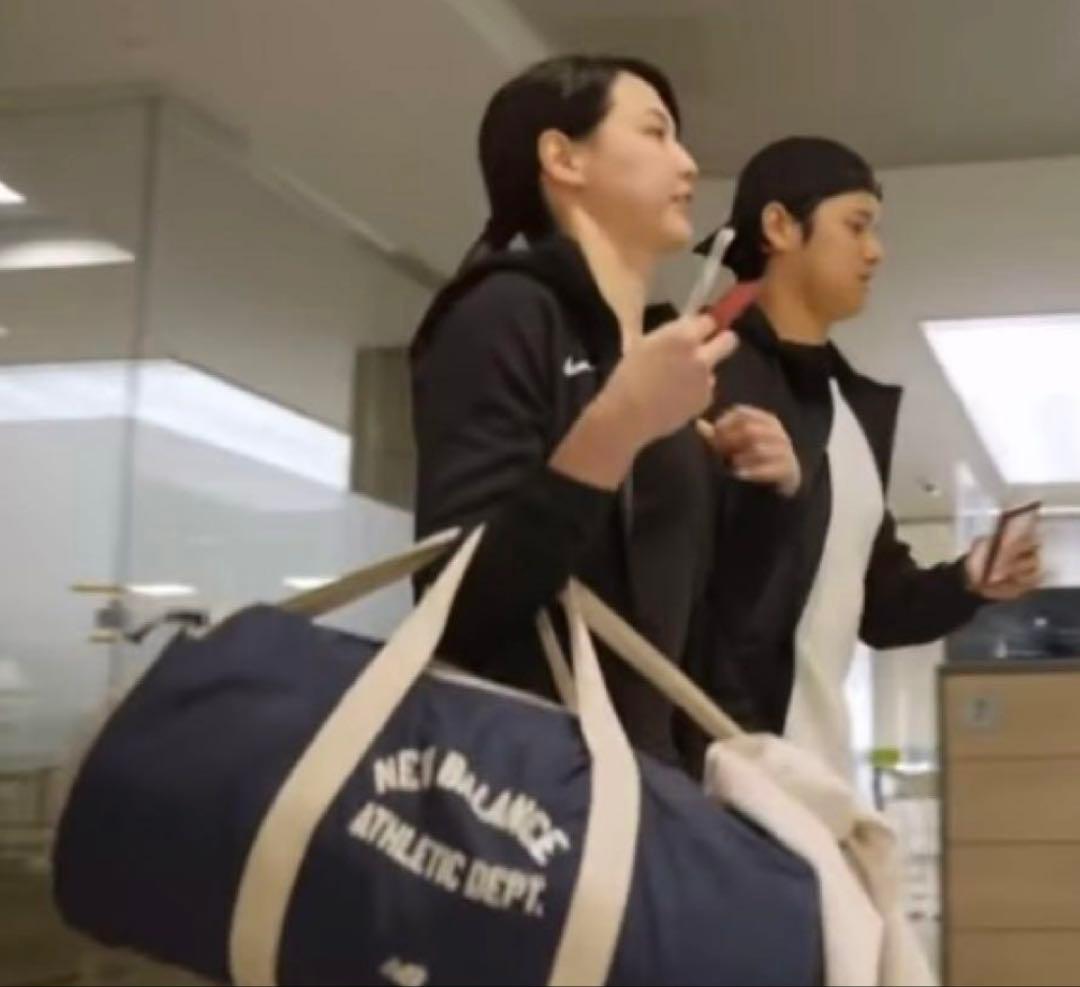 新品 New Balance ドラムバッグ ネイビー 完売品