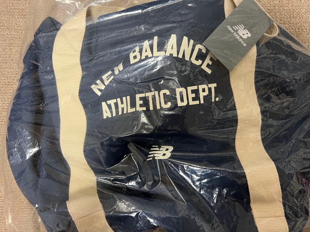 新品 New Balance ドラムバッグ ネイビー 完売品