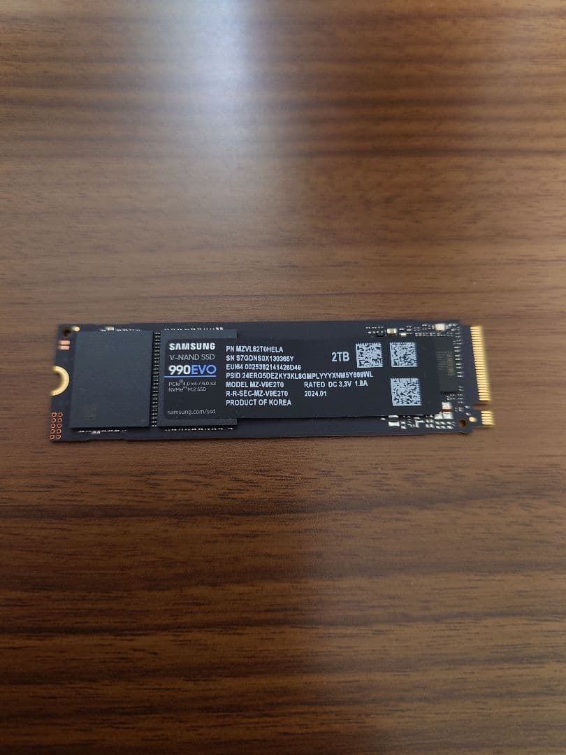 「ほぼ新品」Samsung 990 EVO 2TB M.2 SSD