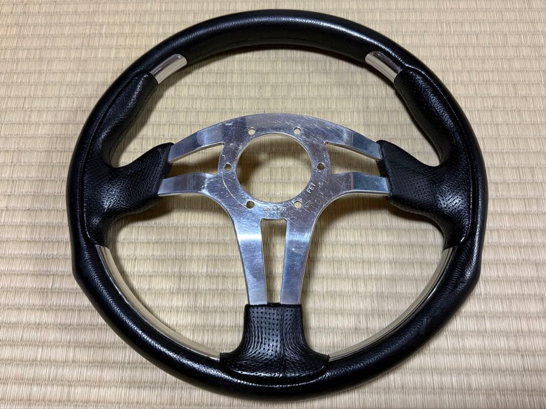 ナルディ ステアリング NARDI4(FOUR) 350mm