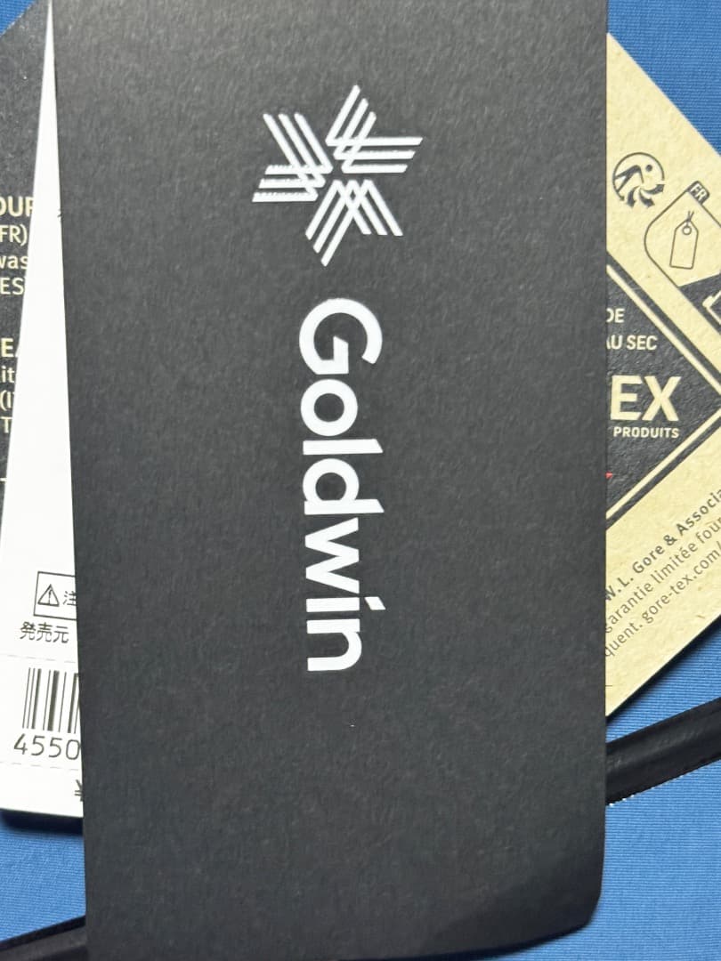 ゴールドウィン GOLDWIN ゴアテックススリーレイヤーパンツ サイズ4 新品