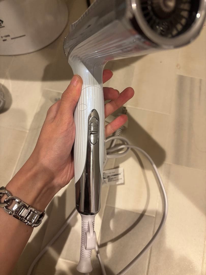 リファ　Refa ドライヤー　スマートタブル