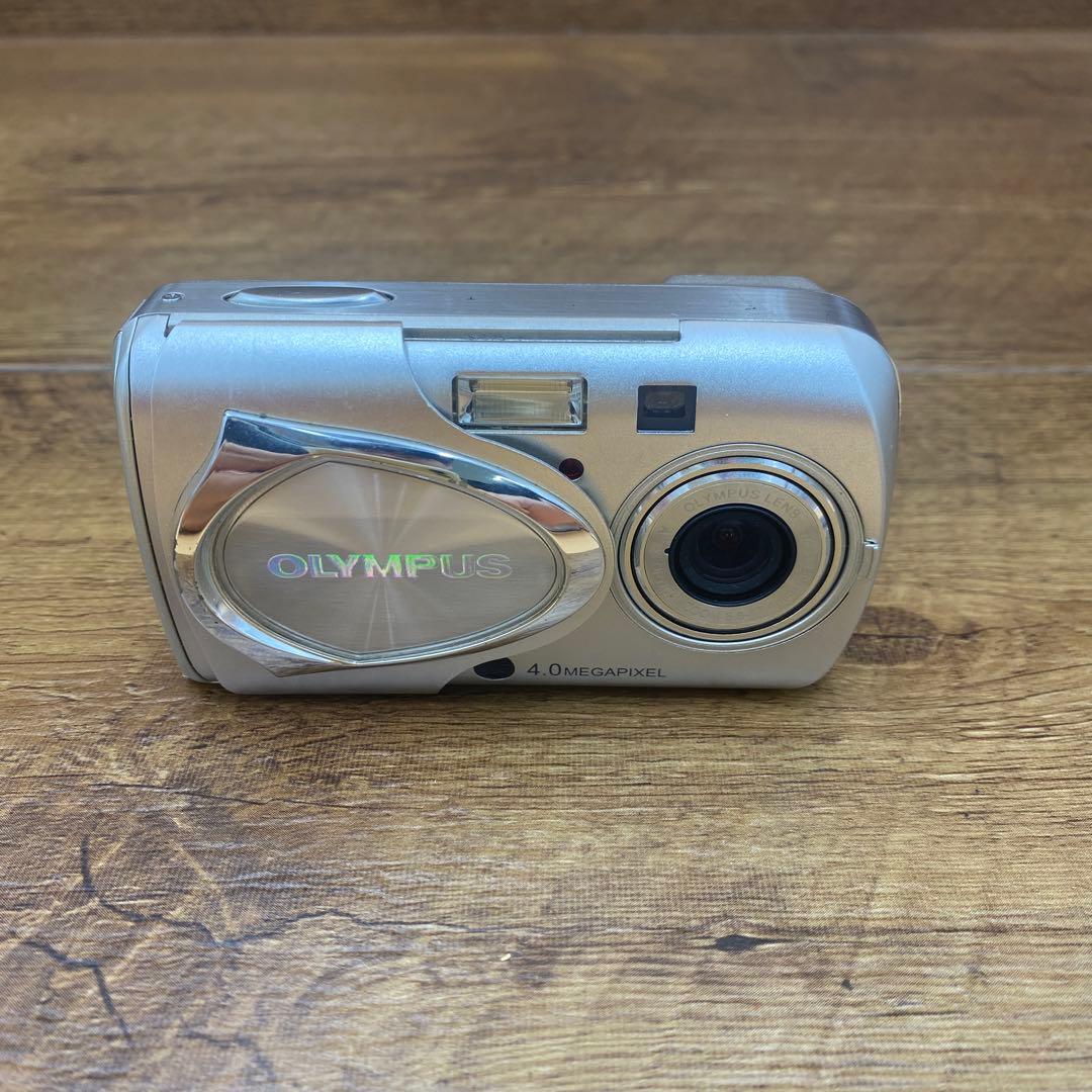 OLYMPUS オリンパス　デジタルカメラ　M-20 シルバー　y-36