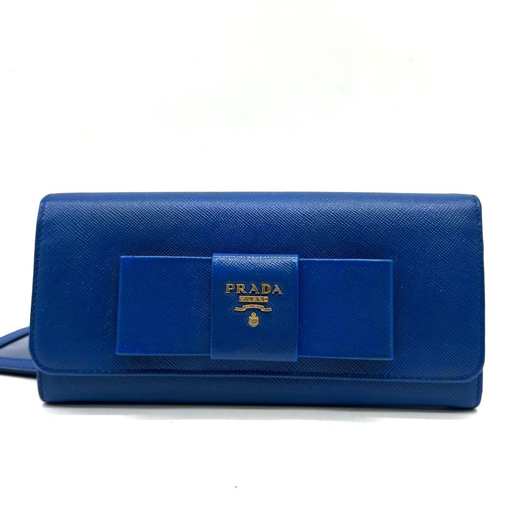 パスケース付き✨プラダ 二つ折り長財布 サフィアーノレザー ゴールド金具 ブルー