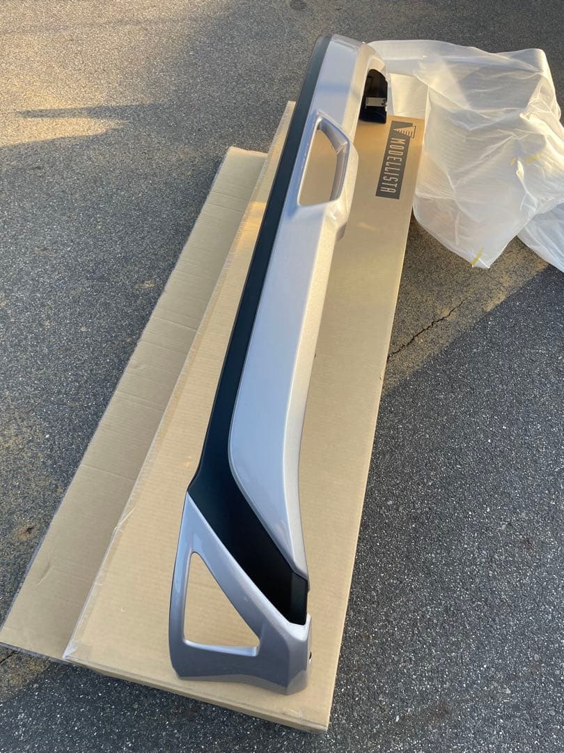 CH-R専用　モデリスタエアロ　リヤスポイラー