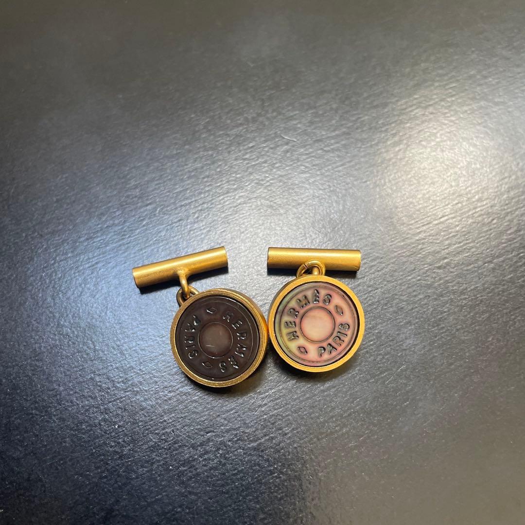HERMES エルメス　セリエカフスボタン　ゴールド/ブラックシェル　美品①
