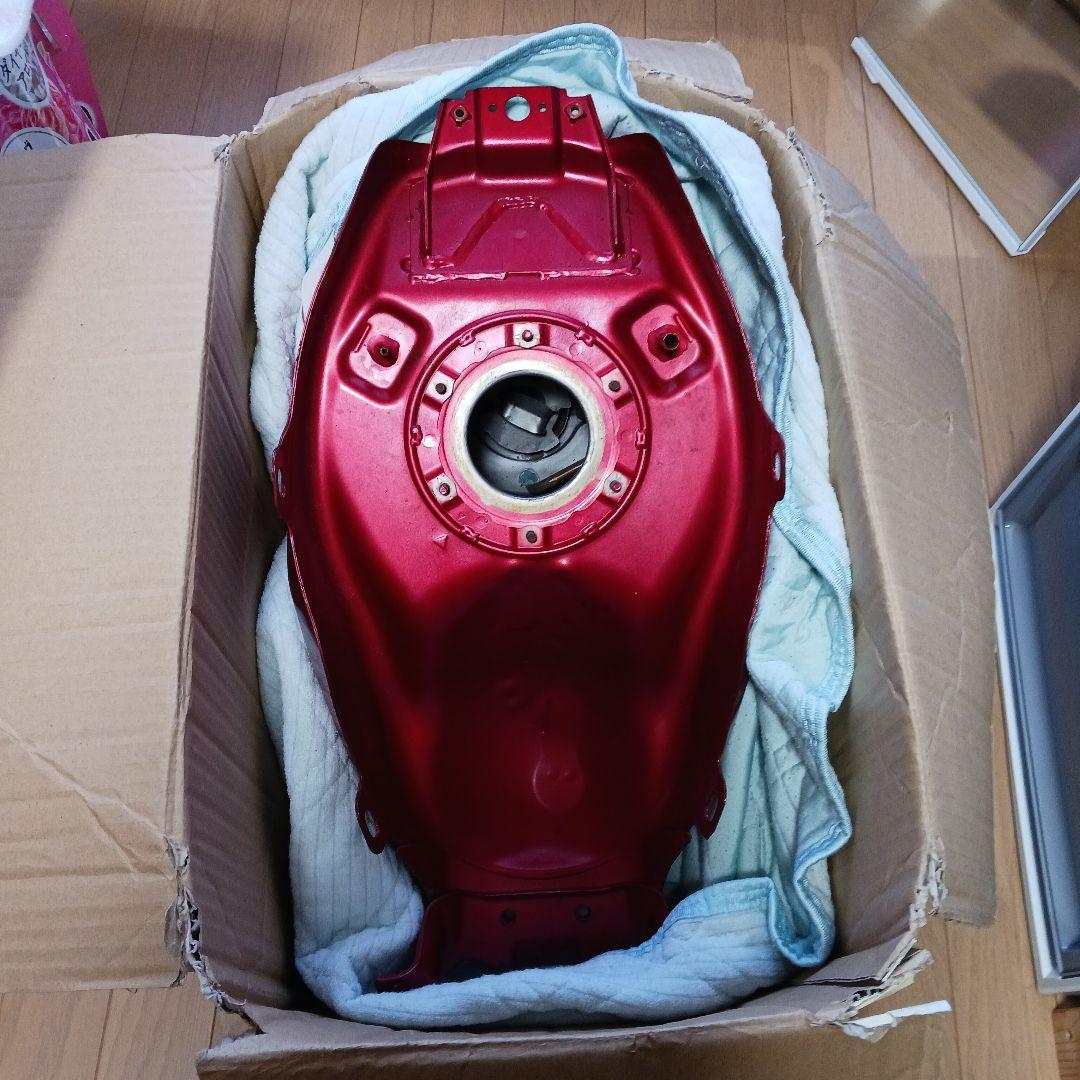 HONDA レッドタンク 傷あり　錆びあり　CBR250R MC41 純正