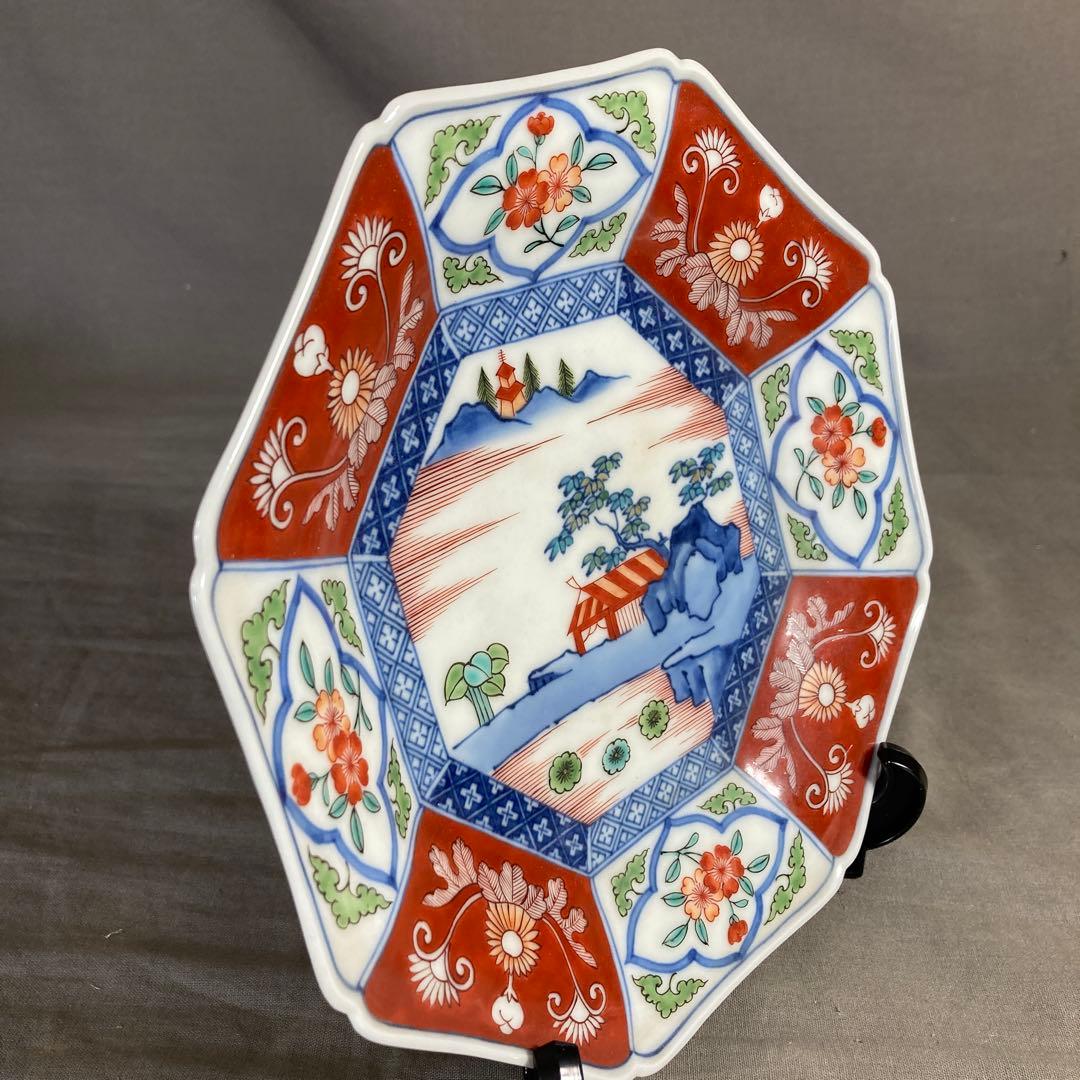 【今右衛門】色鍋島の伝統　人間国宝　十三代今泉今右衛門作　錦山水見込絵　八角皿