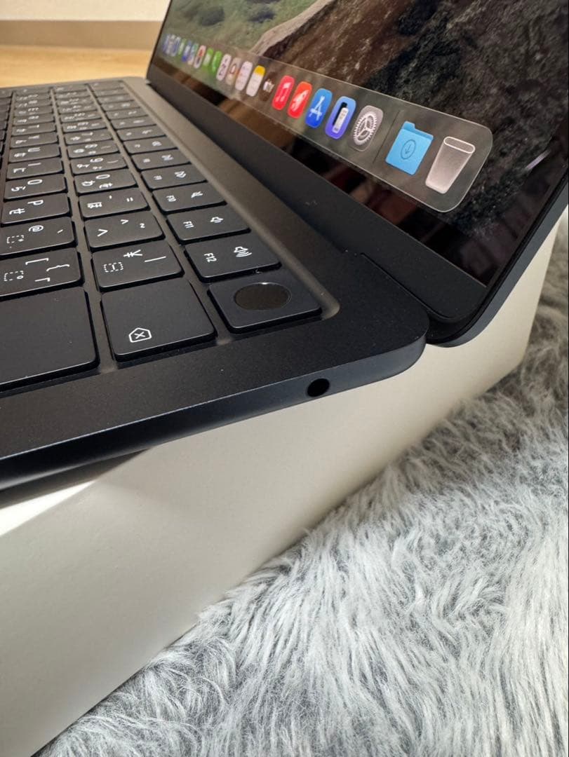 MacBook Air M4 16GB 512GB M4チップ搭載13インチ