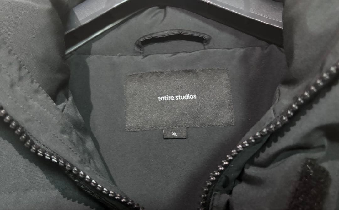 Entire studios ブラックPFDダウン パファージャケット