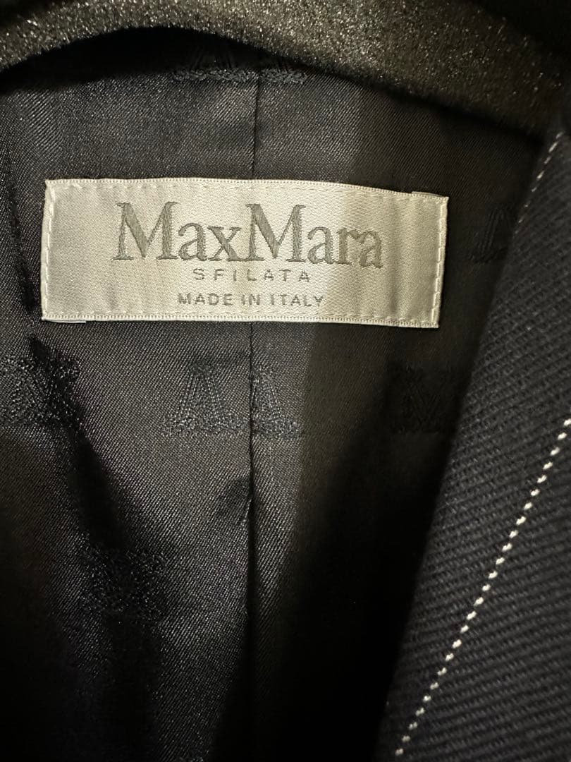 滝沢眞規子さん着用MaxMaraヴァージンウール ピンストライプ ジャケット