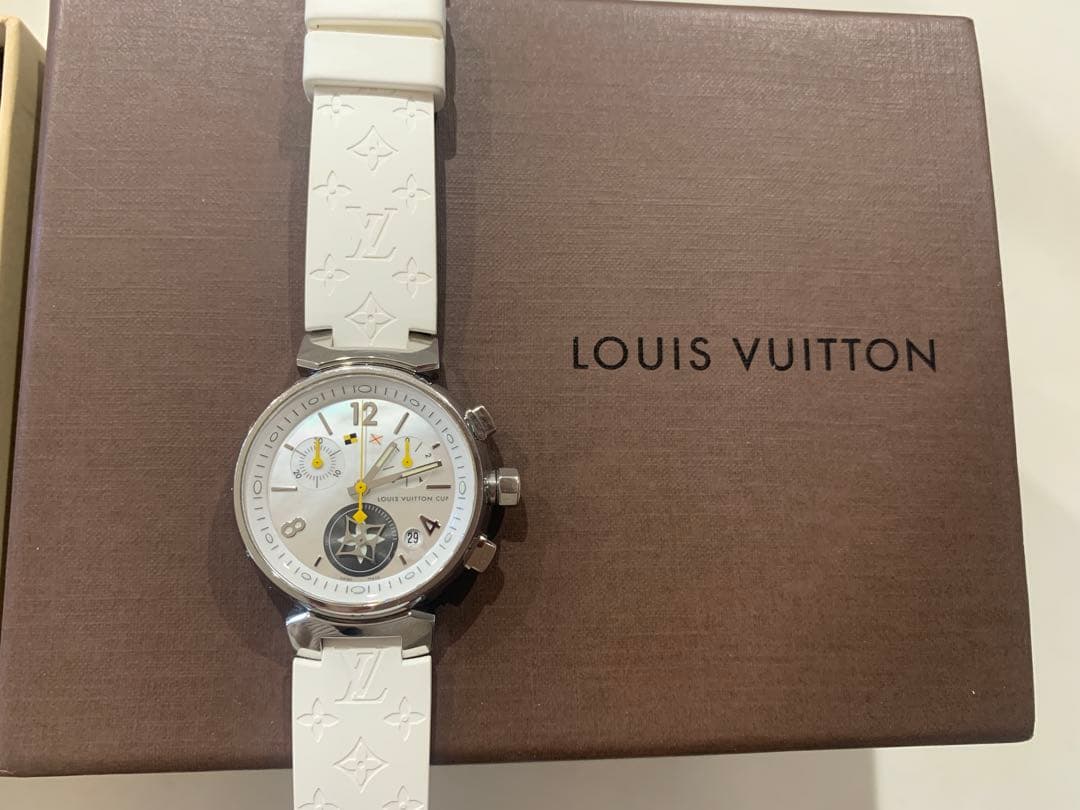 ルイヴィトン　レディース　腕時計　ホワイト　白　人気　おしゃれ　正規品　本物