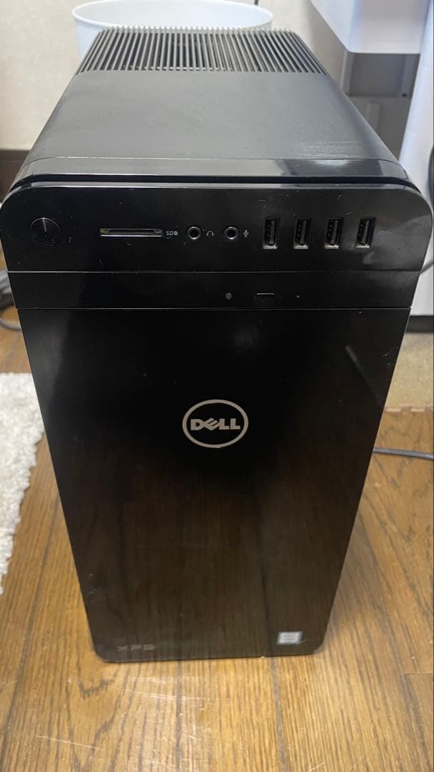 Dell XPS 8920 デスクトップPC 黒 USBポート4つ