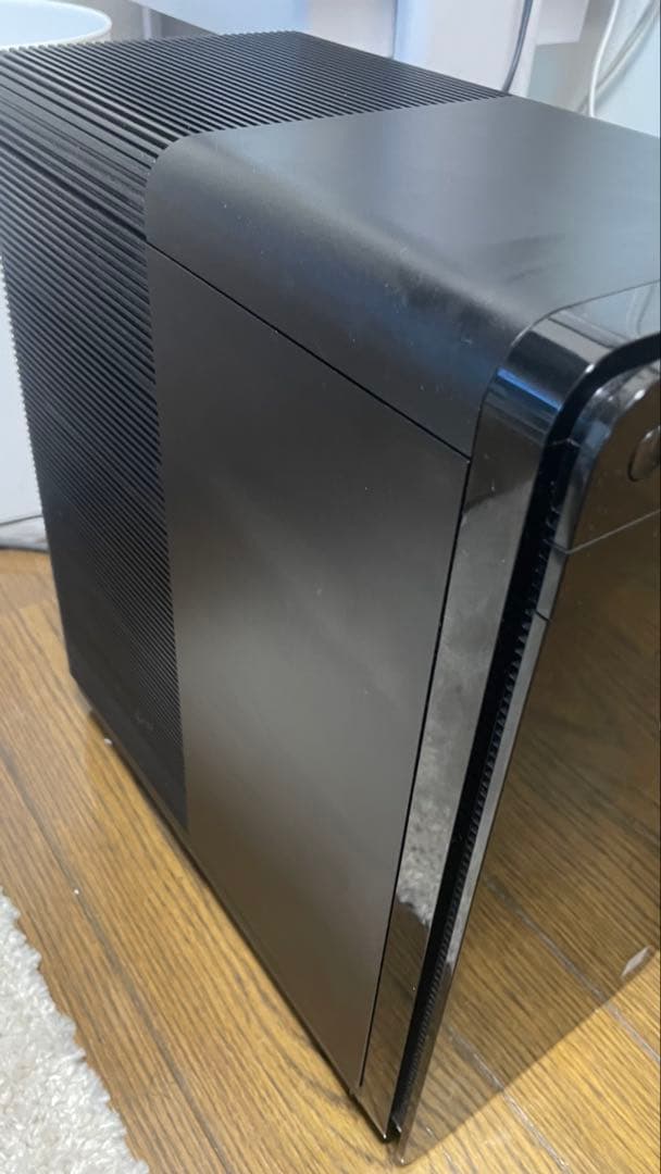 Dell XPS 8920 デスクトップPC 黒 USBポート4つ