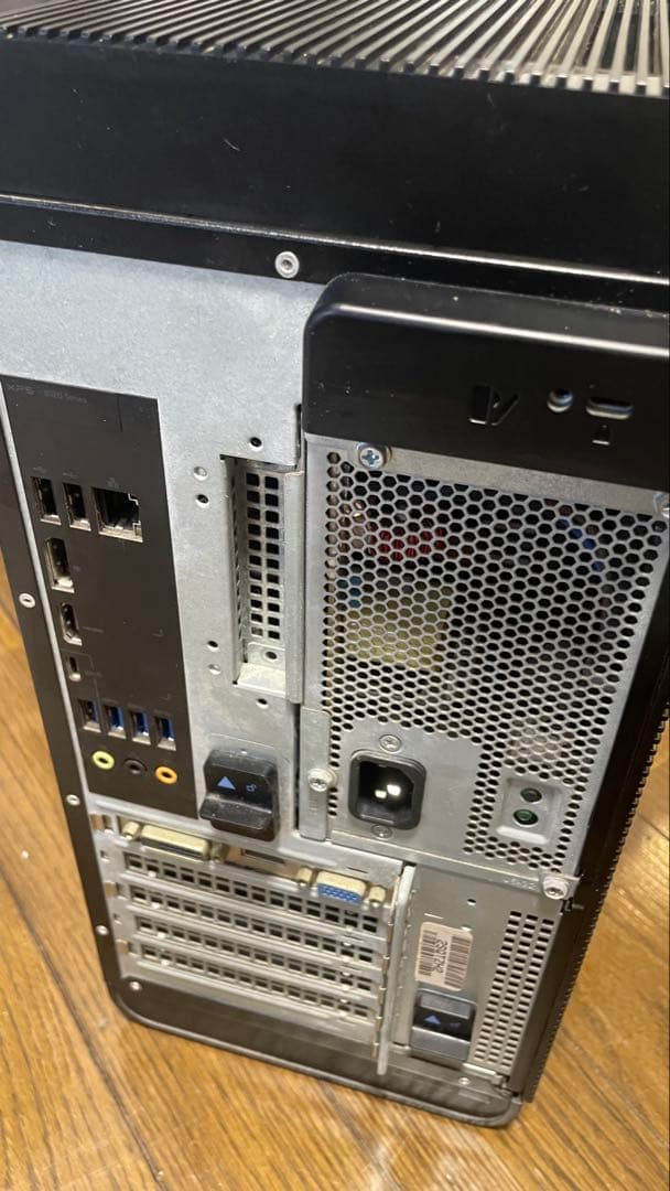 Dell XPS 8920 デスクトップPC 黒 USBポート4つ