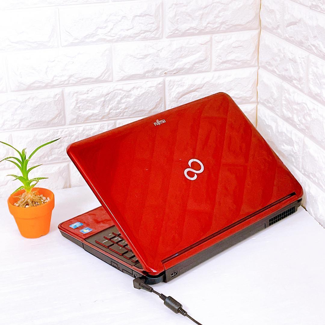 富士通【快速 SSD 】ノートパソコン Windows11 Corei7 8GB