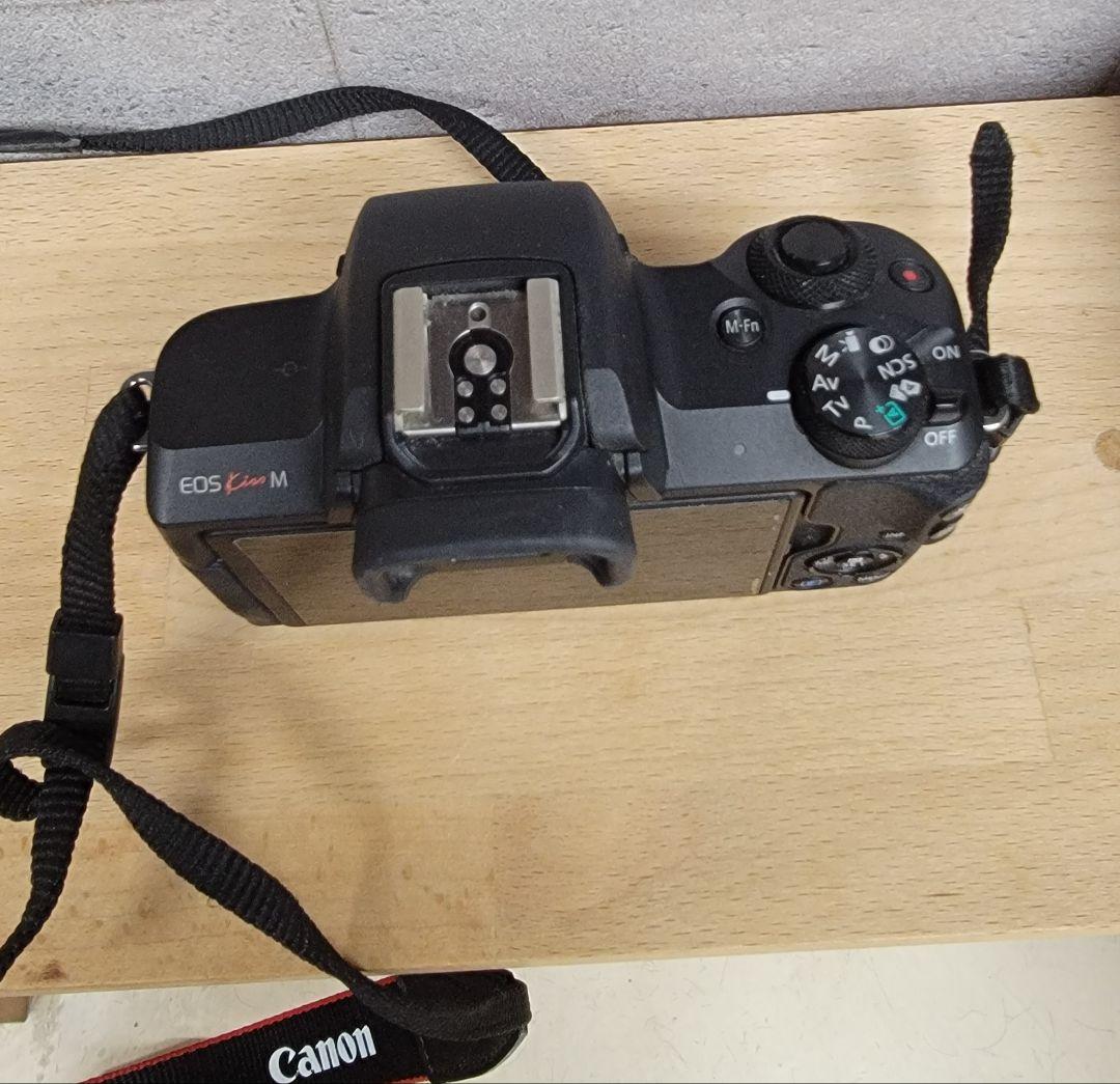 Canon EOS Kiss M EF-M18-150 レンズキット 美品