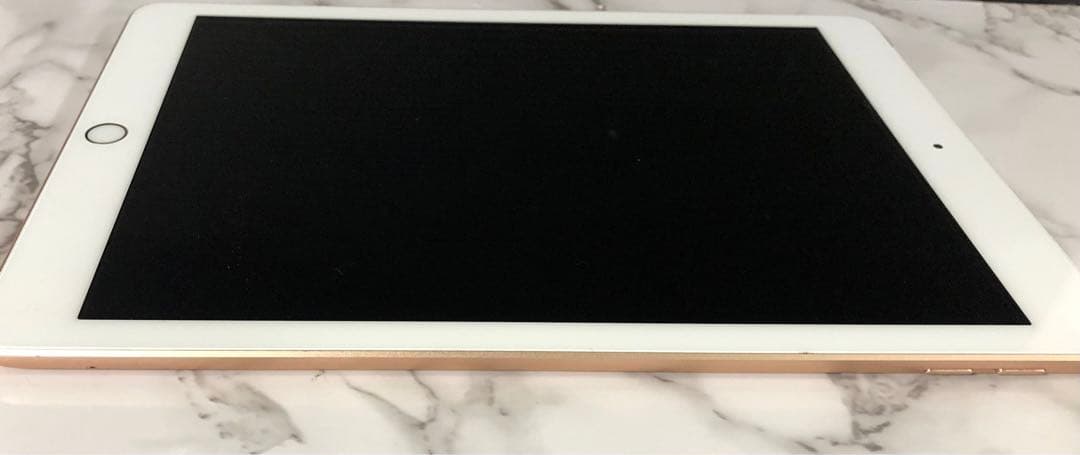 Apple iPad (第6世代) 10.2インチ 本体 初期化済み 444え